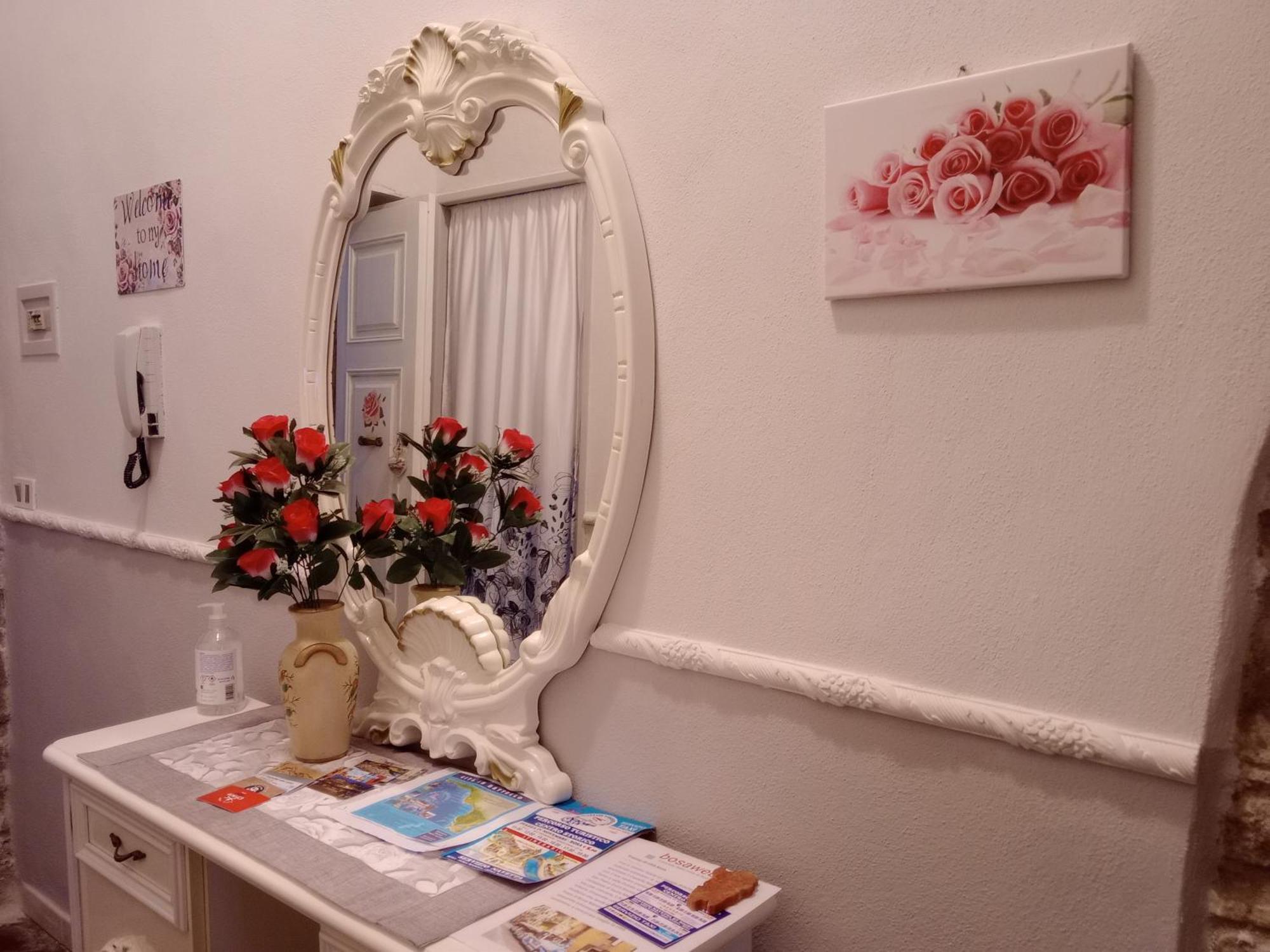 Appartamento Vacanze Le Rose Боза Екстериор снимка